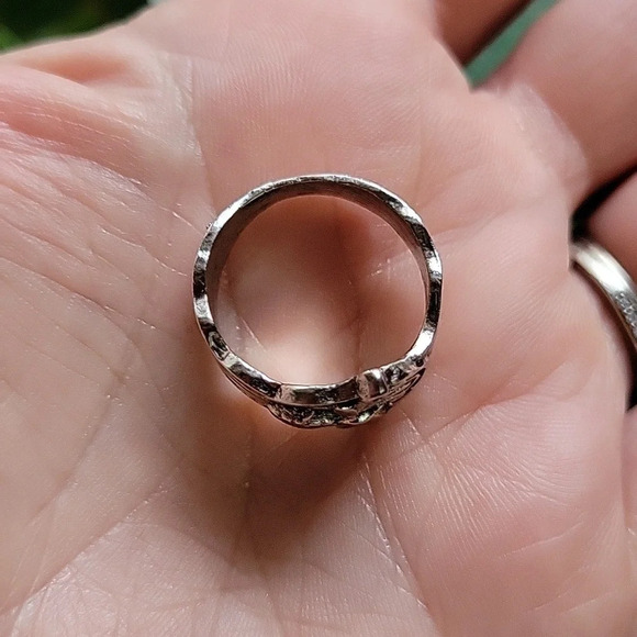 Honeybee Spoon Style Ring - Picture 8 of 8
